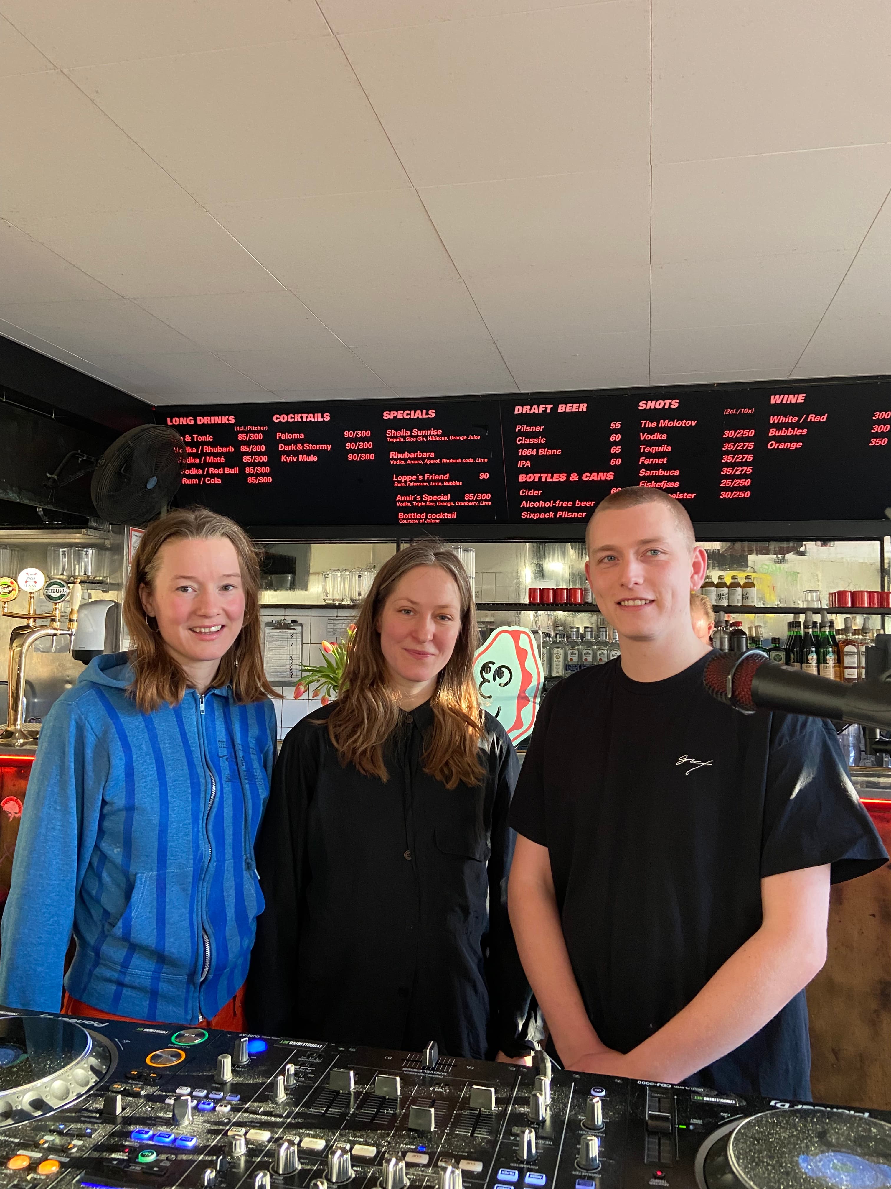 Anton Frisgaard, Nicole Högstrand, Mika Persdotter