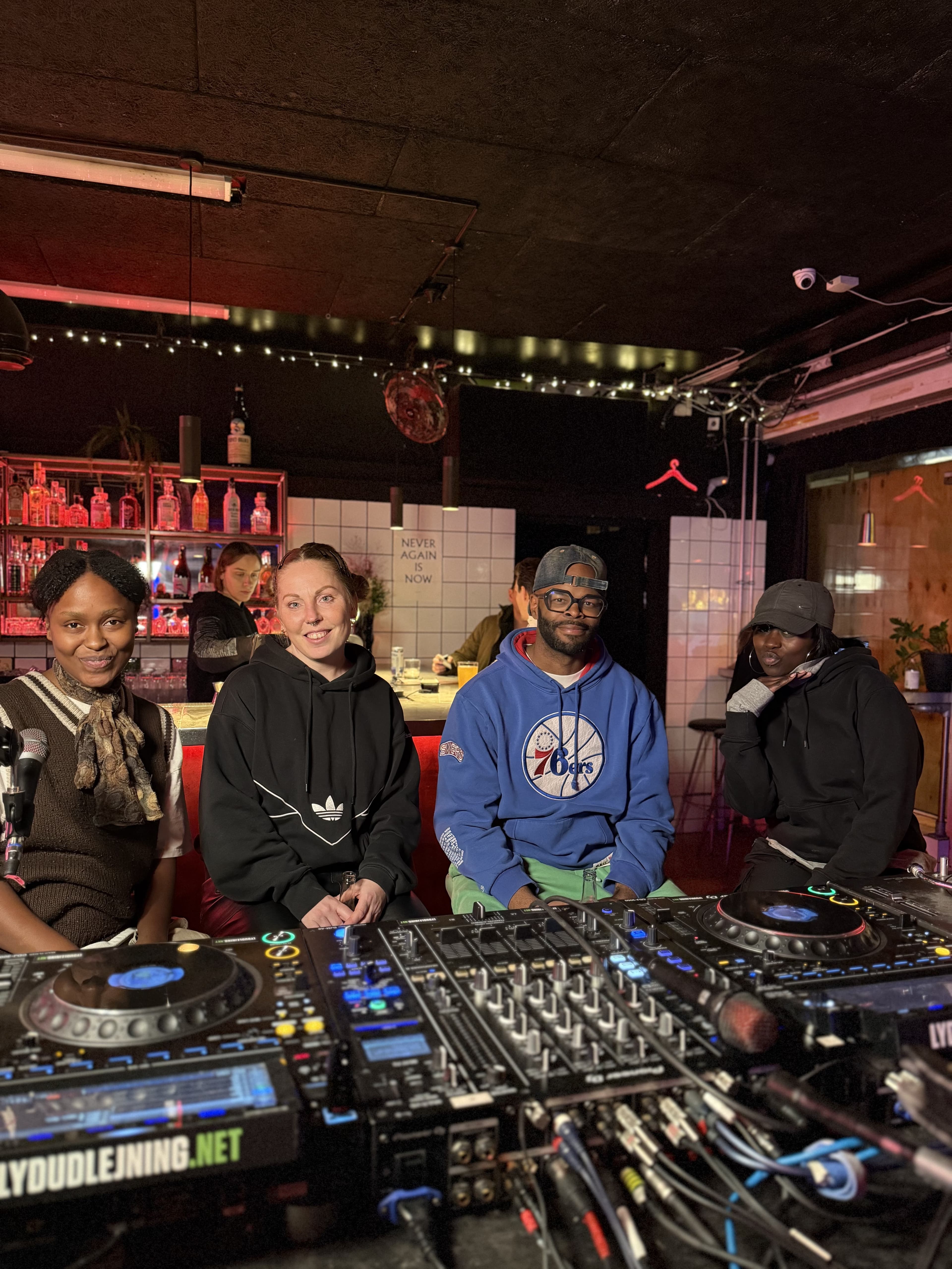 Panel Talk - Liberation in the underground (house) music and dance culture w/ N.E.GIRL, Marie Gumdrop, Brice Johnson and Gloria Kapako